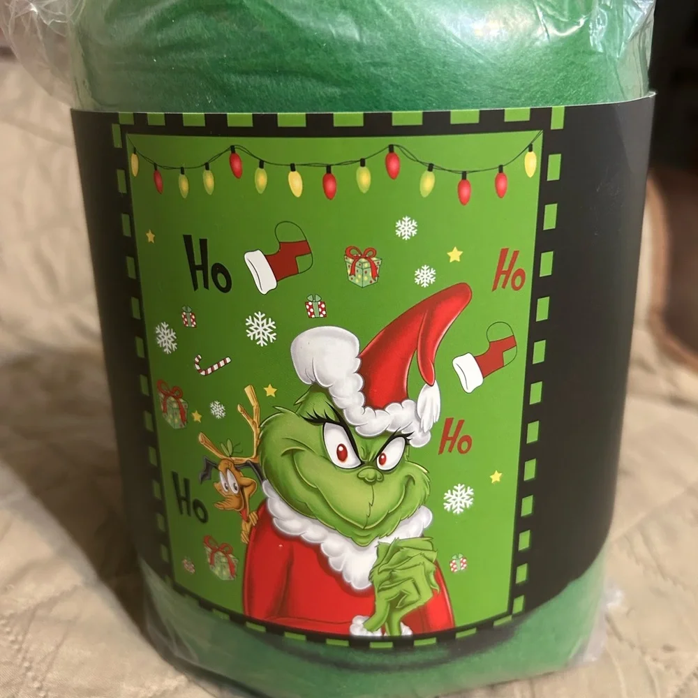 Grinch Christmas blanket